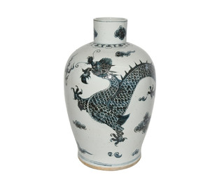 Ваза керамическая  Blue And White Porcelain Baluster Vase Dragon Motif