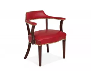 Кресло Капитан (Captain's Chair)