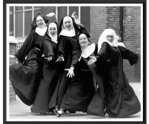 Постер Хэппи Нанс (Happy Nuns)