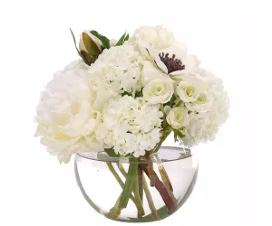 Цветы Пиони Анемон (Peony Anemone), белые, в стеклянной вазе